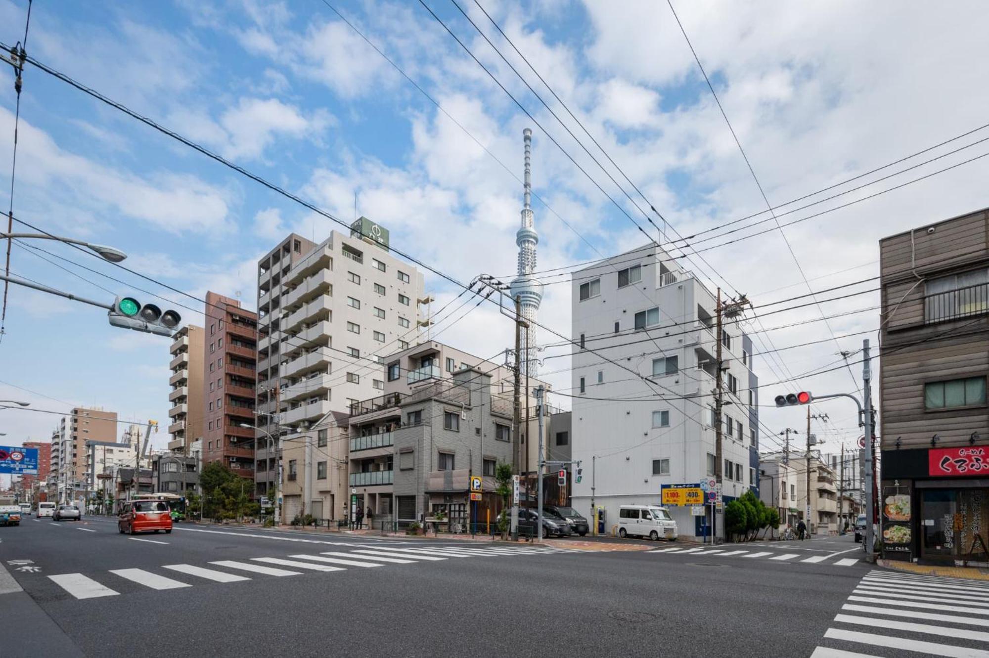 Higashikomagata House